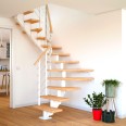 Dolle Mittelholmtreppe Hamburg 1/2 gewendelt Eiche weiß, geölt 85 cm breit für GH 240 – 279 cm UK Metall Weiß mit Geländer-small