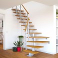 Dolle Mittelholmtreppe Hamburg 1/4 gewendelt Eiche, geölt 75 cm breit für GH 222 – 258 cm UK Metall Perlgrau mit Geländer Dolle Mittelholmtreppe Hamburg 1/4 gewendelt Eiche, geölt 75 cm breit für GH 222 – 258 cm UK Metall Perlgrau mit Geländer-small