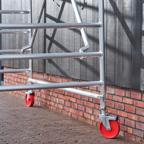 Altrex Fahrgerüst RS Tower 41 Alu mit Holz-Plattform 8,20m AH breit 0,75x1,85m