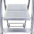 Euroline Premium 32677 Stufenstehleiter mit großer Standplattform 5 Stufen Euroline Premium 32677 Stufenstehleiter mit großer Standplattform 5 Stufen-small