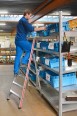 Hymer Stufenstehleiter mit Plattform und Aluminium Ablageschale 5 Stufen Hymer Stufenstehleiter mit Plattform und Aluminium Ablageschale 5 Stufen-small