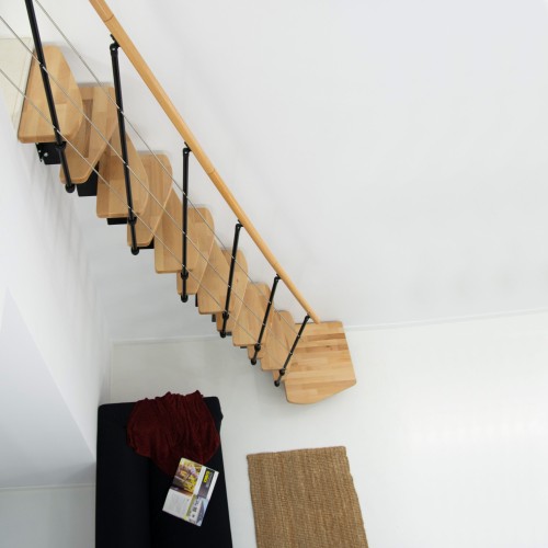 Minka Mittelholmtreppe Quatro ¼-gewendelt in Buche klar lackiert, UK schwarz mit 322cm Geschosshöhe