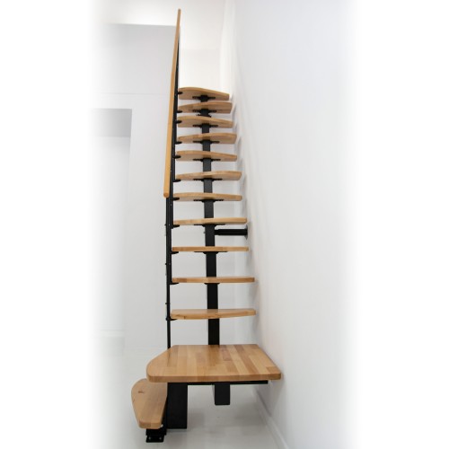 Minka Mittelholmtreppe Quatro ¼-gewendelt in Buche auf Walnuss gebeizt, UK schwarz mit 299cm Geschosshöhe